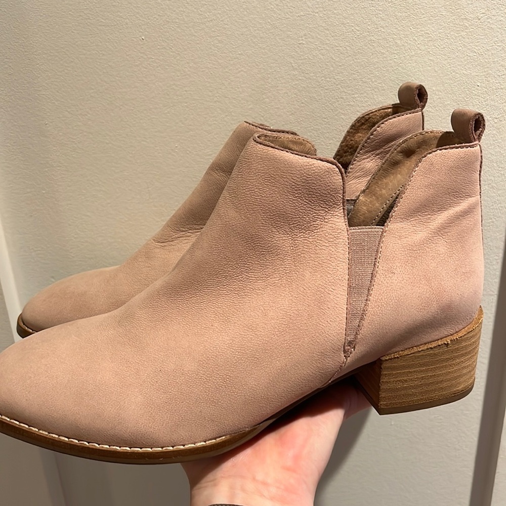 Seychelles Offstage Pink Boots